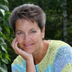 Headshot of Dr. Yolanda Turner